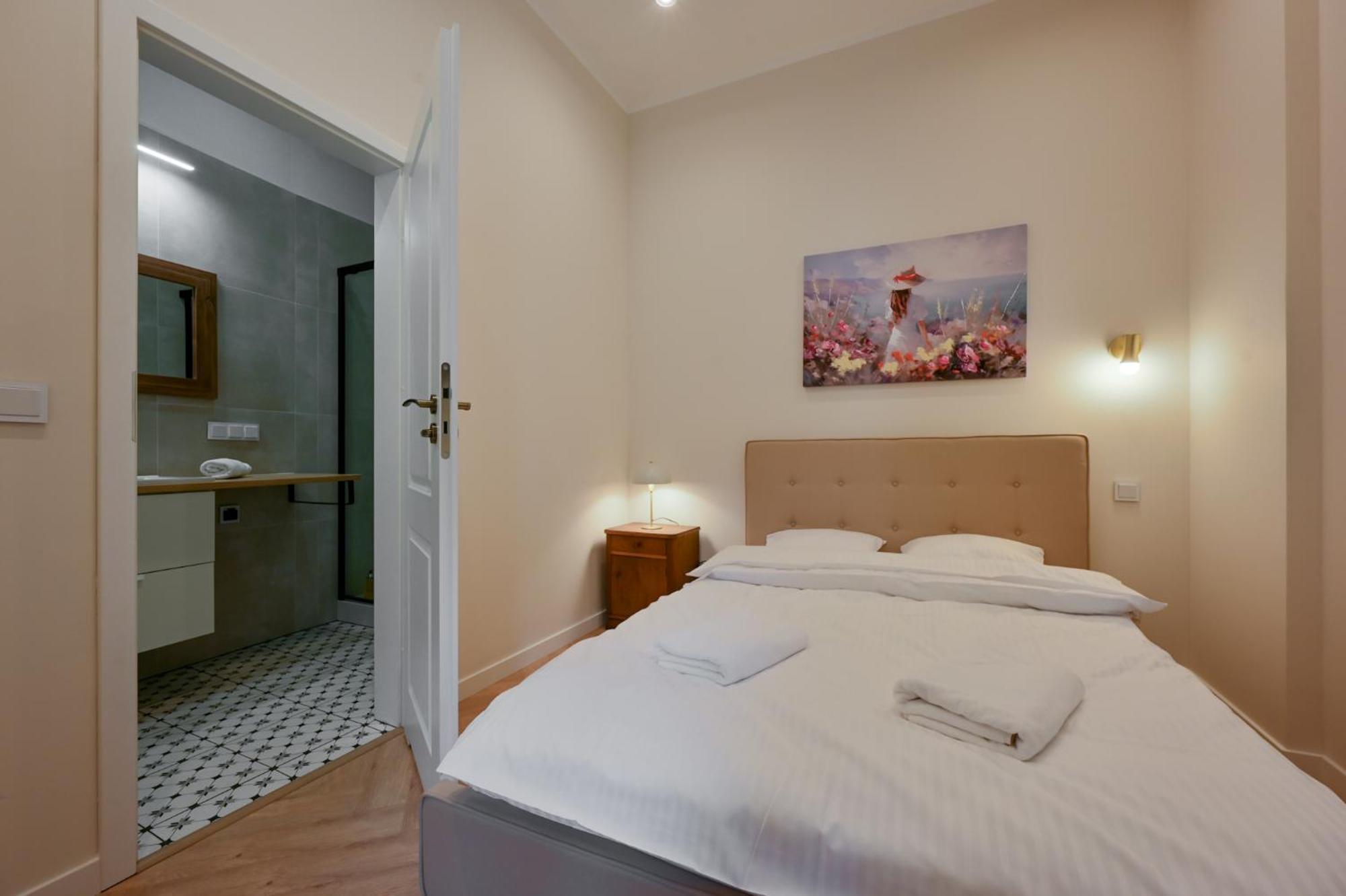 Rentplanet - Studio Plac Matejki Cracovia Esterno foto