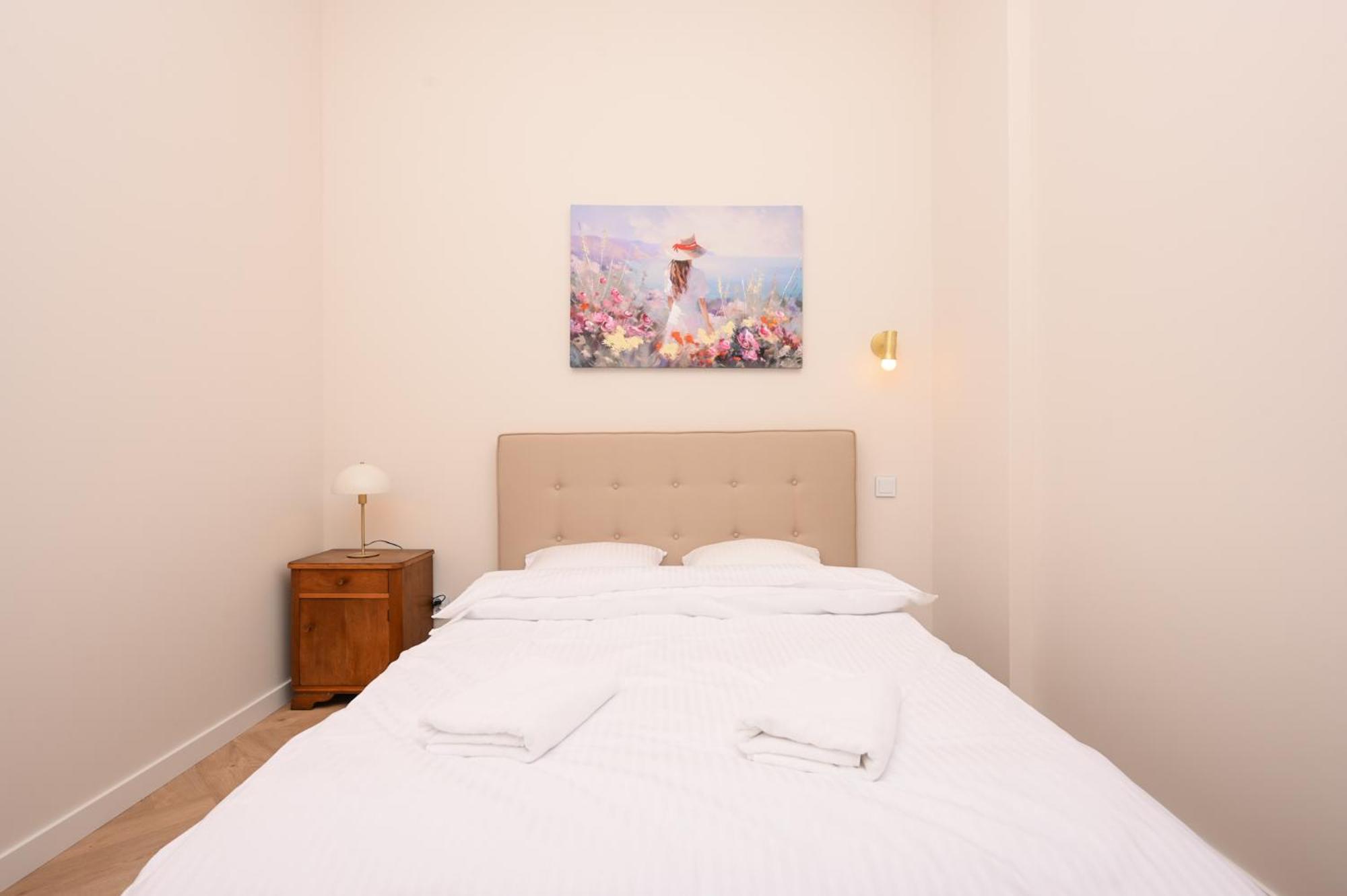Rentplanet - Studio Plac Matejki Cracovia Esterno foto