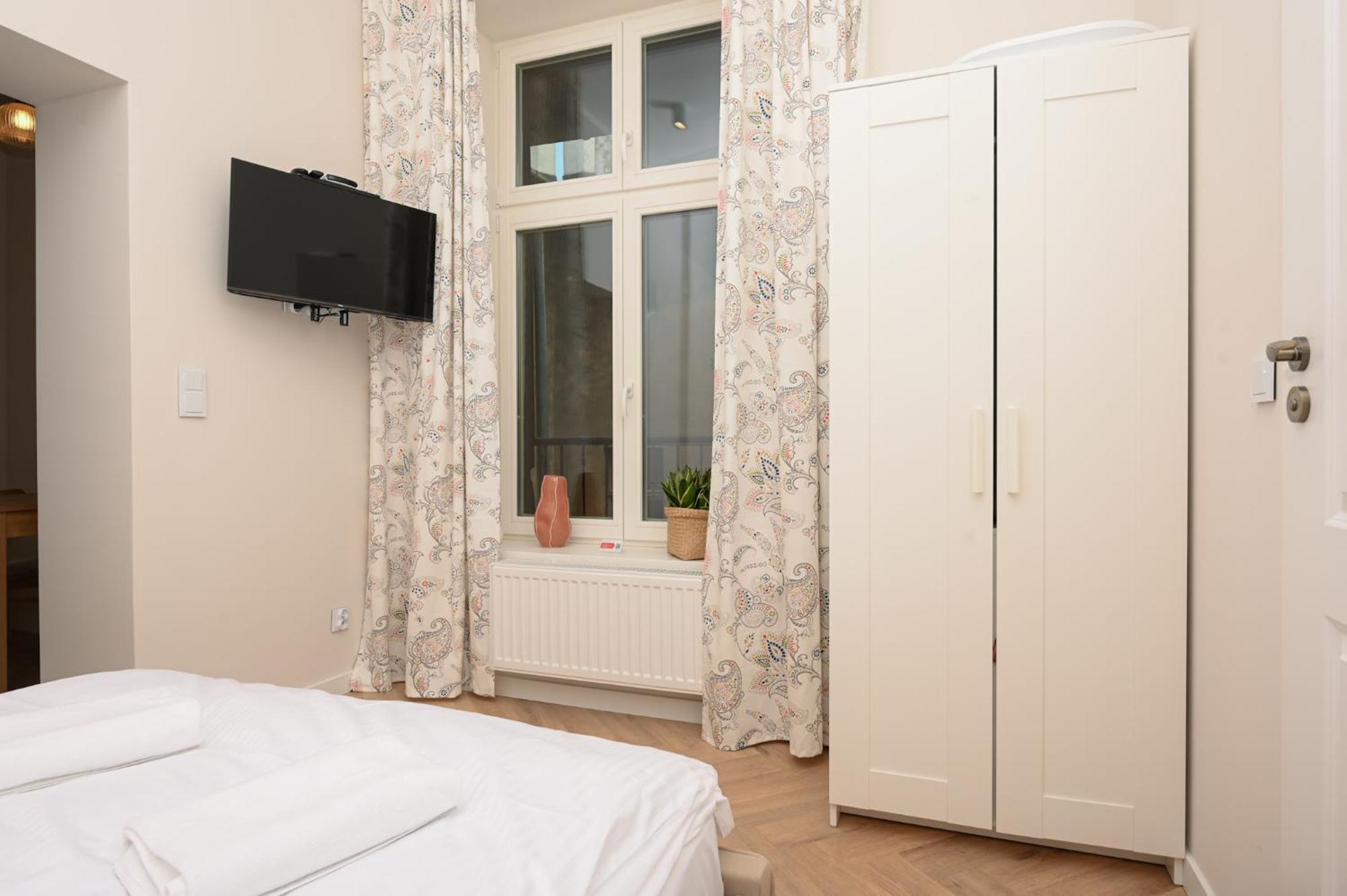 Rentplanet - Studio Plac Matejki Cracovia Esterno foto