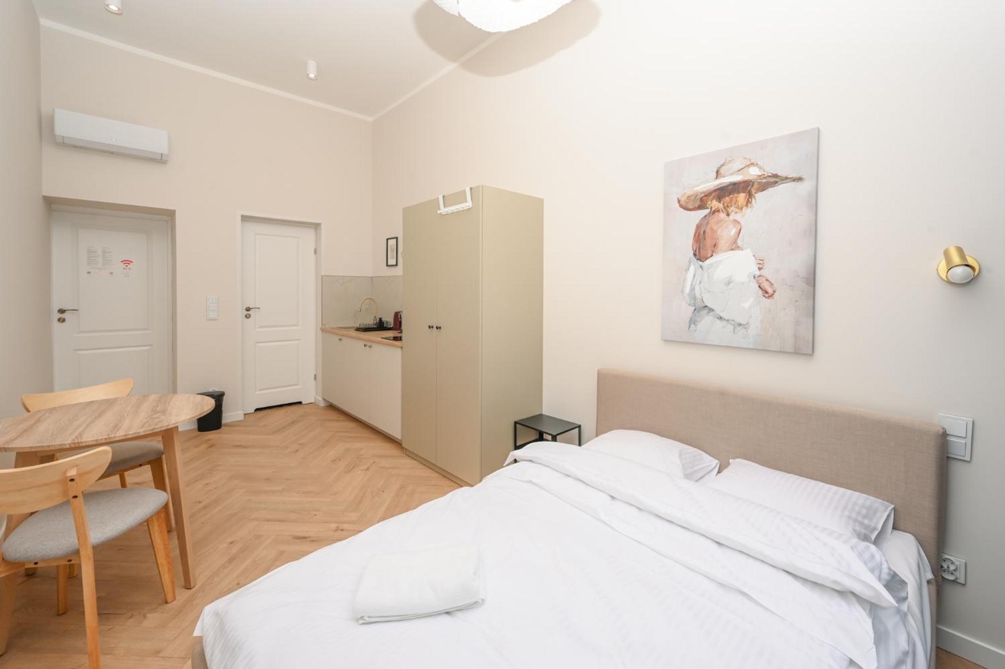 Rentplanet - Studio Plac Matejki Cracovia Esterno foto